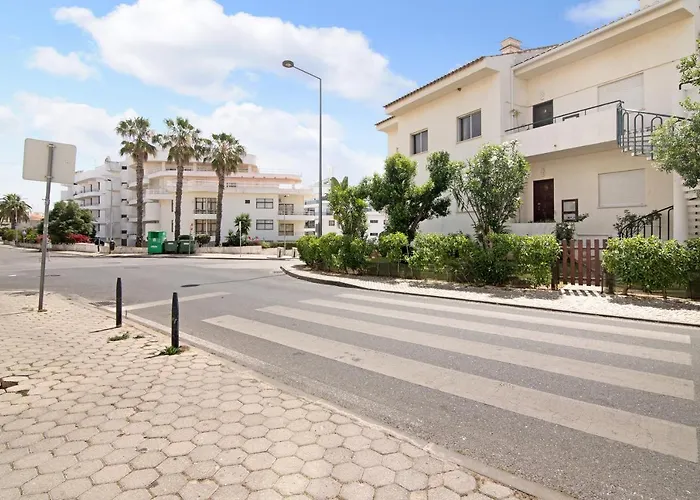 Apartamento T3 Duplex Albufeira *